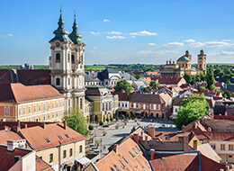 Belvárosi szállás Egerben, közel a Bazilikához és az Érsekkerthez.